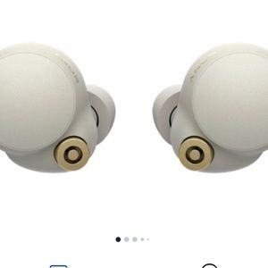 Sony - WF-1000XM4 True Wireless Noise Cancelling In-Ear Headphones - Silver